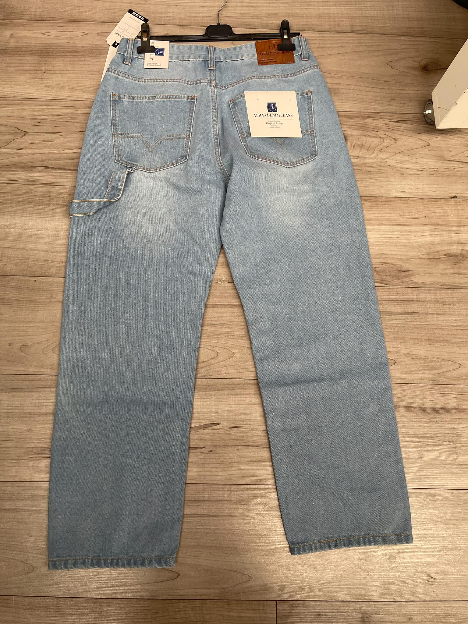 Men’s Light Blue Relaxed Fit Denim Jeans