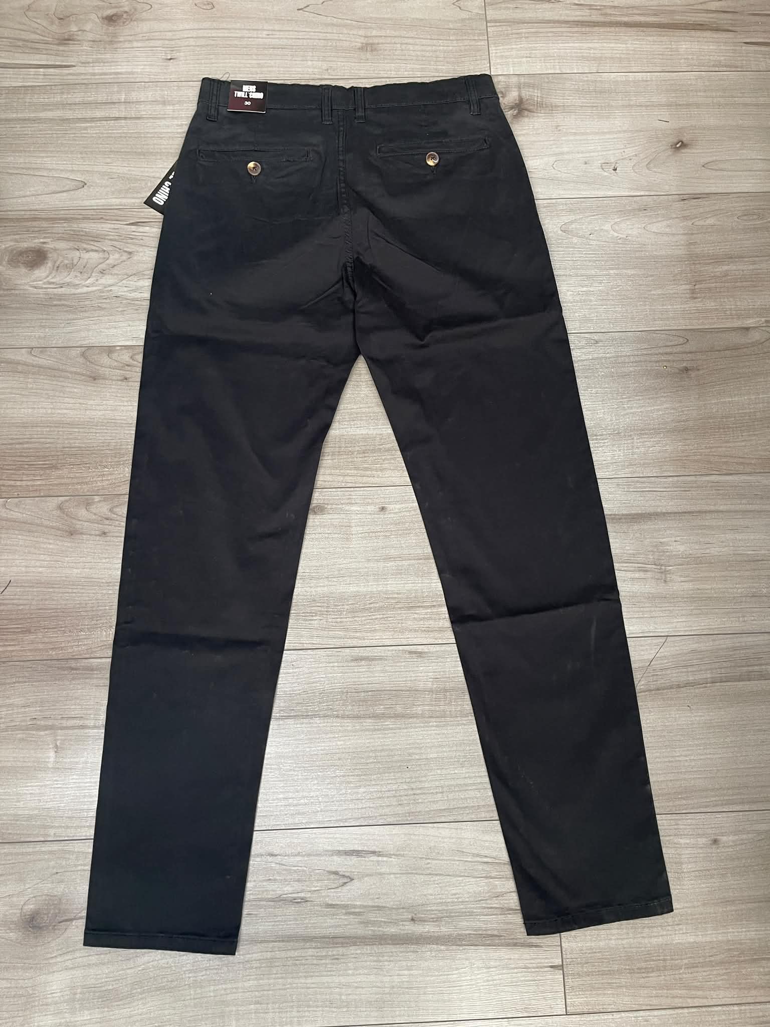 Men’s Classic Black Slim Fit Jeans